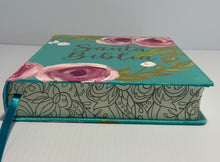 Load image into Gallery viewer, RVR 1960 Biblia de apuntes: Rosa de Saron